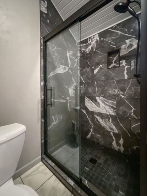 0b43052a-5b08-44e1-8341-6462769ea436