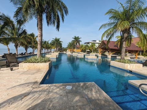 Puntarena Beach Club 