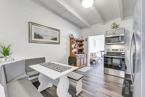 Kitchen | Cooking Basics | Dishware & Flatware