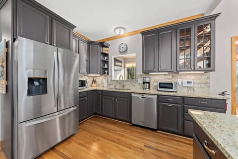 Kitchen is fully stocked with everything you need!