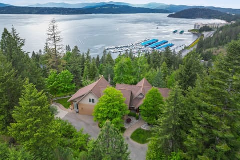 Birds eye view of Coeur d' Alene Lake