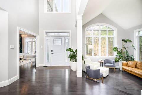 Grand Front Foyer