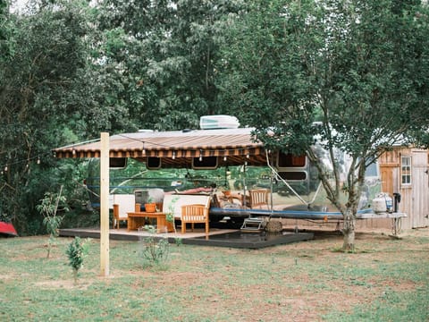 Creekside glamper! *awning & deck have been recently updated/look different now.