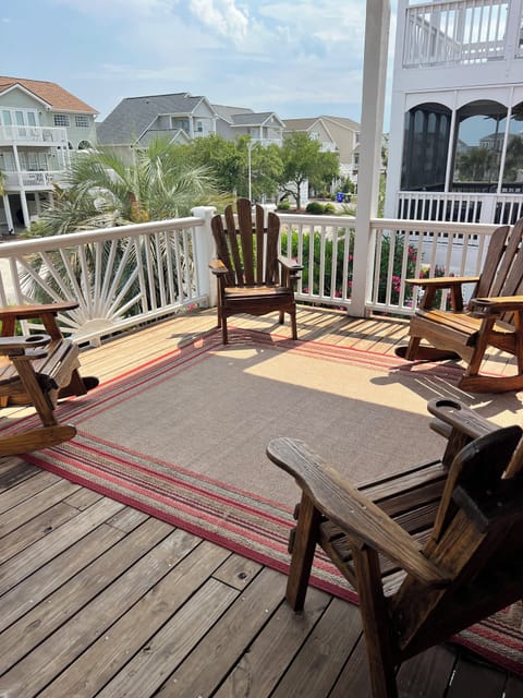 Just enjoy and relax on upper Deck