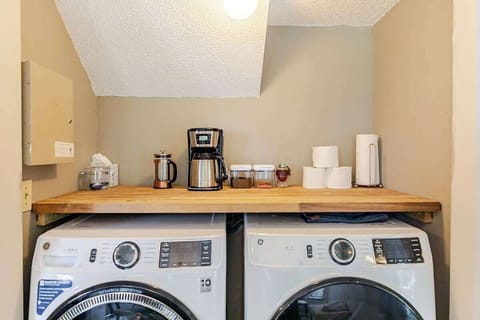 Enjoy the aroma of fresh coffee while the washer and dryer wash for you.