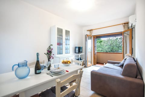 Living and dining room