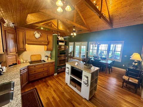 Fully equipped kitchen with all you should need to host /cook a large family gathering.