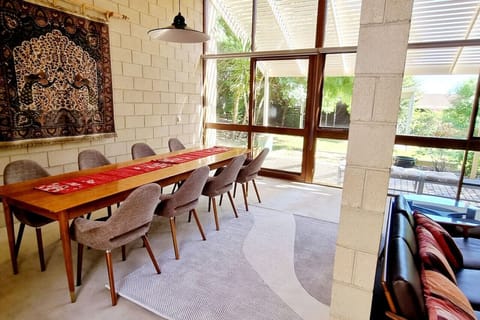 8 seater - Formal Dining - Ducted Heating throughout.
