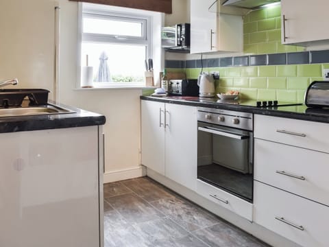 Kitchen | Maskel Beach Cottage, Ulverston