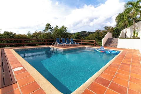 Relaxing Pool