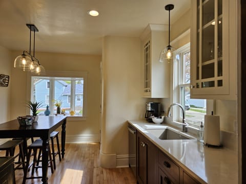 Enjoy some wine after a long day of sightseeing and prepare a meal in this fully equipped kitchen.