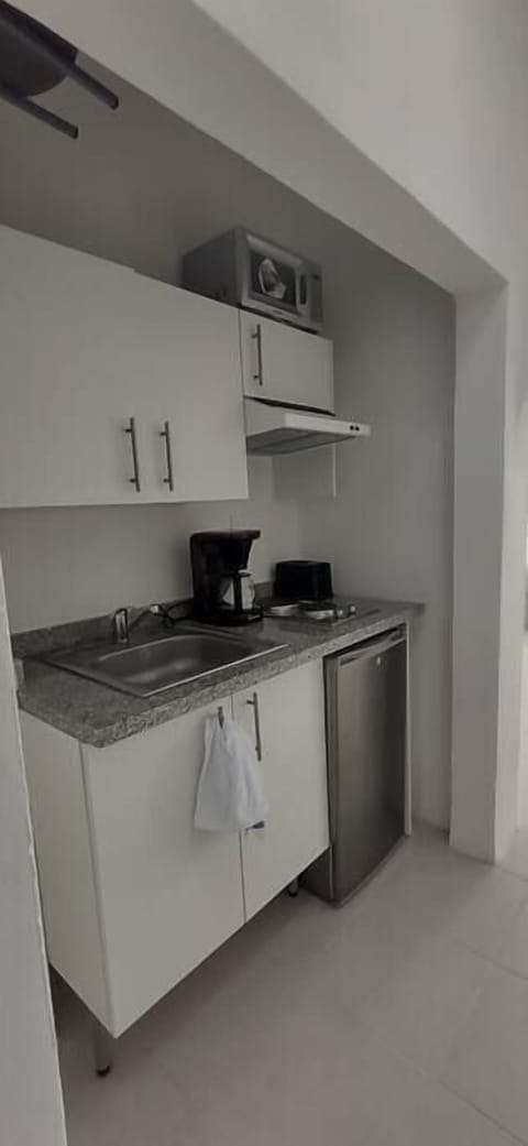 e43df9c6-e632-4c00-bcef-a4a5fe795853