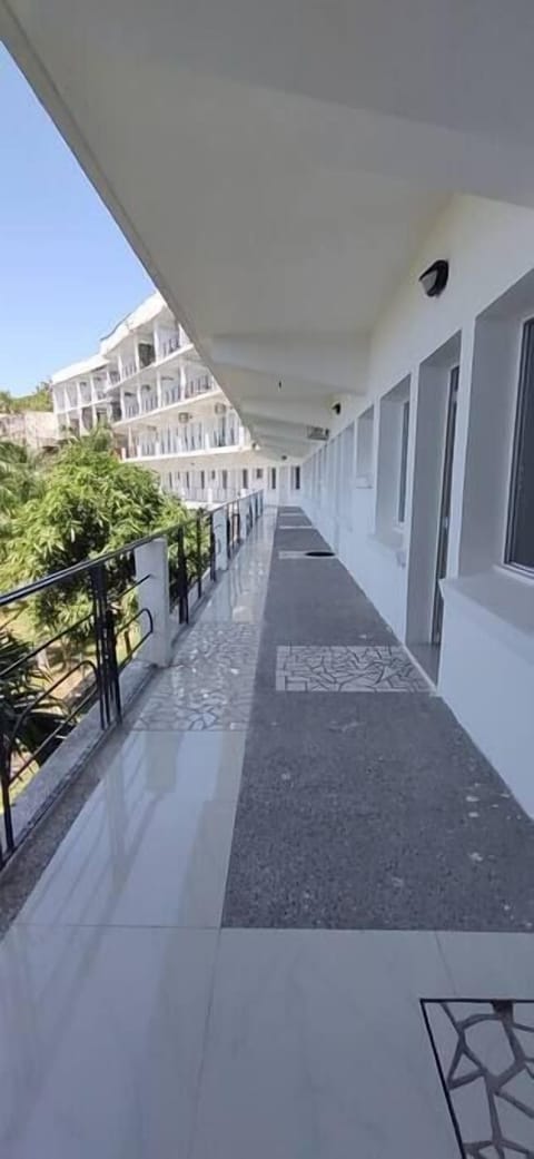 c4a0f940-a59b-43b0-9d33-4a6086463713