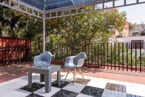 3faab111-7116-40ef-bf7d-fedd908b4a4b