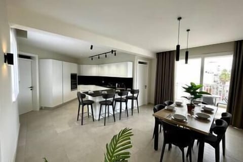 E947f9f2 4e66 4883 81ca 02a0d9d324ce