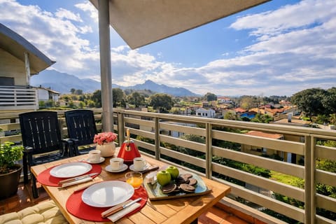 Property building,Bird's eye view,Balcony/Terrace