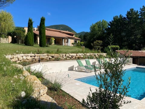 WhatsApp Image 2024-06-20 à 16.08 (1)