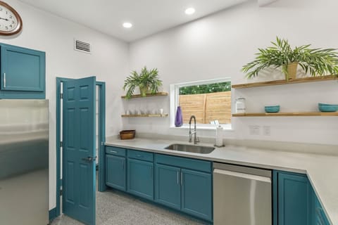 Modern cooking appliances and spacious countertops, the kitchen has it all!