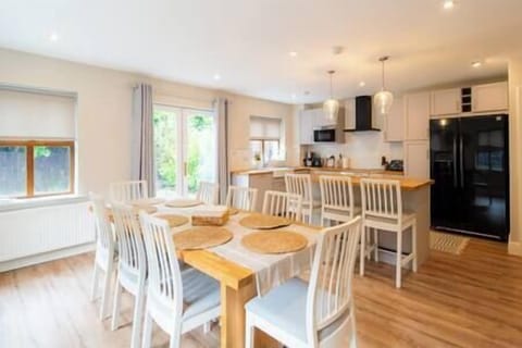 1dcbbe3d b6fb 4283 a6ea 99be142406d1