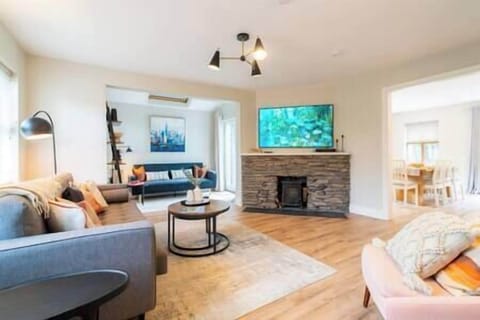 A0c56df8 9153 4ec1 a41f 8bec277f6fcf