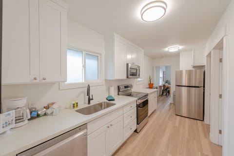 #StayinMyDistrict #IndigoCottage #BookDirect