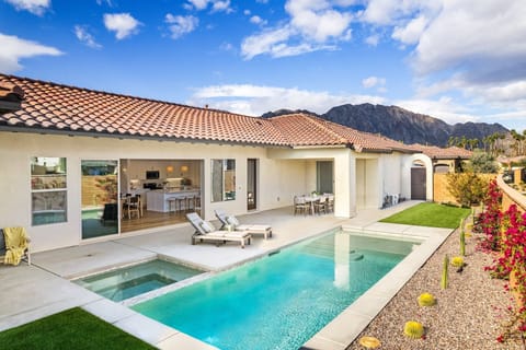 Welcome to Crystal Springs your perfect haven in California desert!