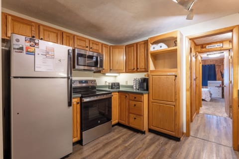 Refrigerator, range & microwave