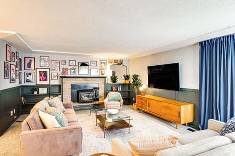 Tacoma Vacation Rental | 3BR | 1BA | 3 Steps to Enter | 1,420 Sq Ft