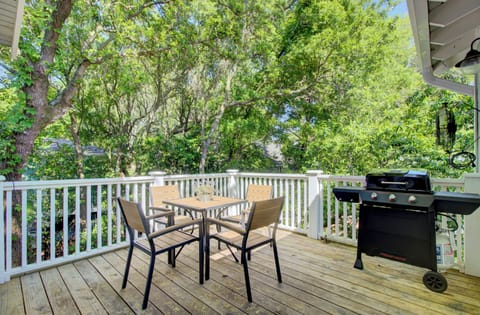 Fire up the flavor on the BBQ grill and savor outdoor meals.