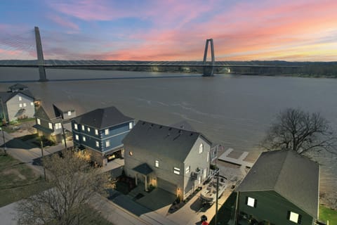 Beautiful views on the water from the deck