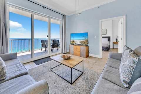 Ocean Villa 2004