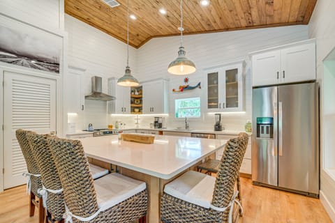 Kitchen | Drip Coffee Maker | Dishwasher