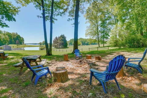 Bumpass Vacation Rental | 4BR | 3BA | 2,200 Sq Ft | Stairs Required