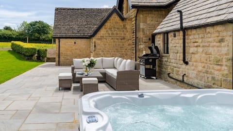 Hot Tub, Old Laundry, Bolthole Retreats