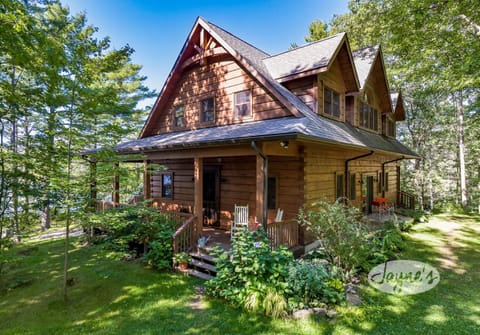 Goldfinch Lodge