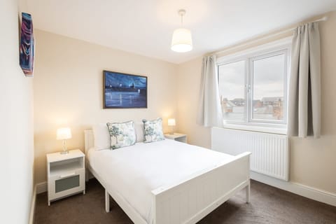 Mount View, Scarborough - Host & Stay