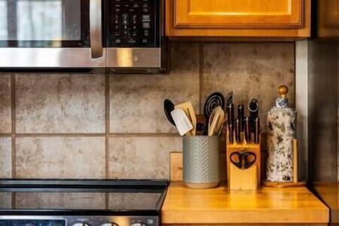 5669c0ae e242 40bd aab7 7ed09e3d2334