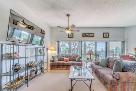 Alto Vacation Rental | 2BR | 2BA | Steps Required | 1,220 Sq Ft