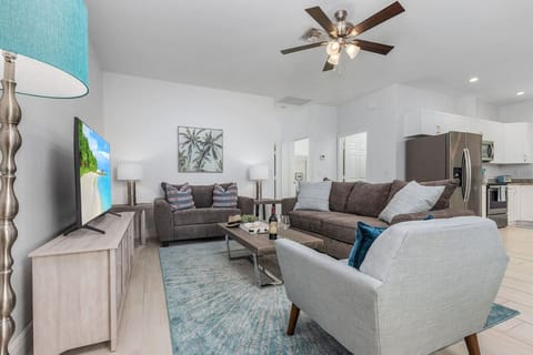 Comfortable living area with queen size pull out sofa bed. Smart TV with access to most popular streaming apps.