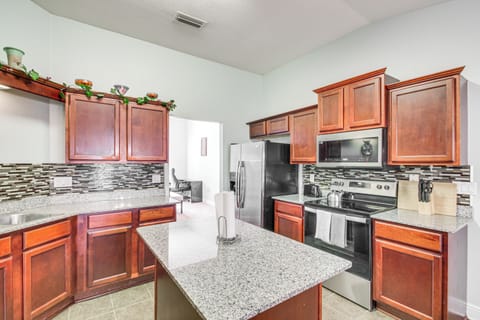 Kitchen | Drip Coffee Maker | Toaster