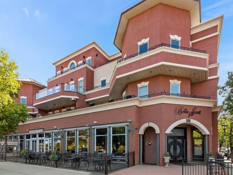 Front view of building 