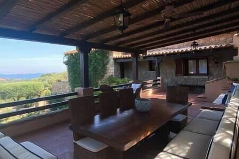 Fd2d2a1f f45f 422b b719 f88aa0976801