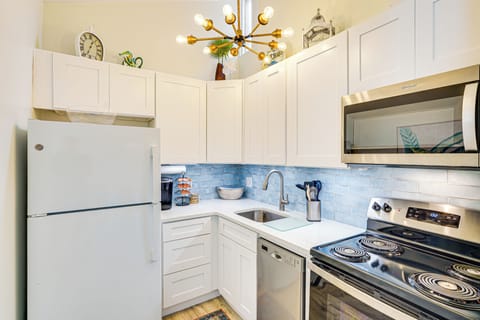 Kitchen | Dishwasher