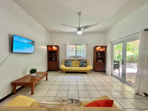 The combination of these lively colors not only brightens the room but also infuses it with an uplifting energy that transports you to a seaside paradise every time you step inside.