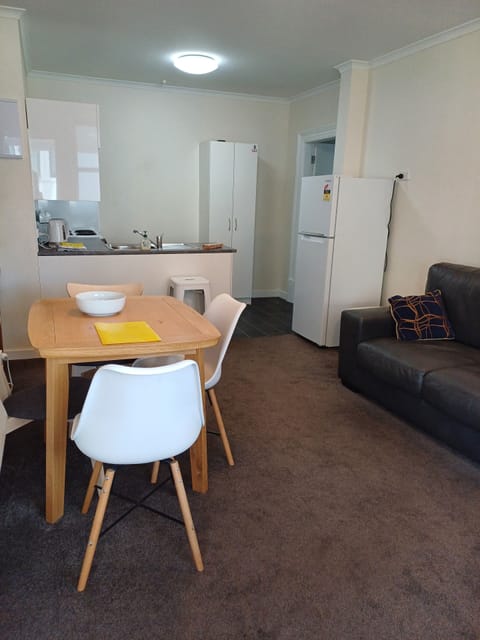 Dining table for 4 people