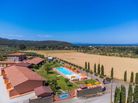 Sky, Property, Plant, Ecoregion, Tree, Land Lot, Cloud, Urban Design, Building, Leisure