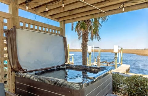 Hot Tub Area with TV and Speakers