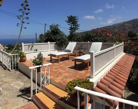Main House - Terrace