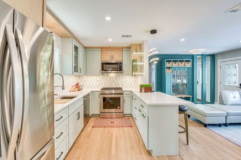 Kitchen | Cooking Basics | Spices | Drip Coffee Maker | Toaster