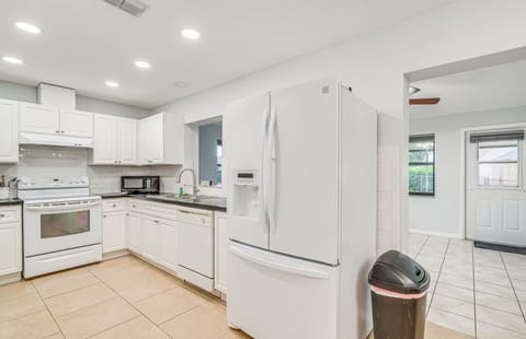 Seasonings, coffee & sugar provided